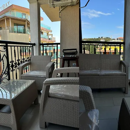 Apartment Luxury Rest Dolphin Club