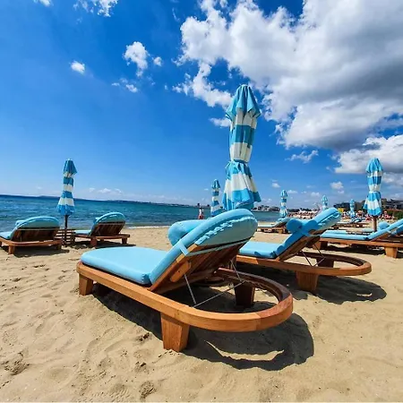 Luxury Rest Dolphin Club Сонячний Берег