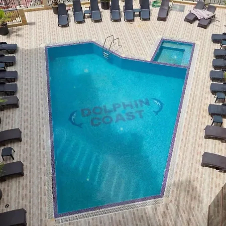 Апартаменти Luxury Rest Dolphin Club *